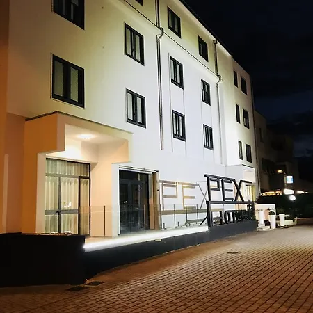 Pex Padova 3* روبانو